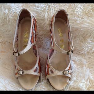 L.A.M.B. Multi colored heels